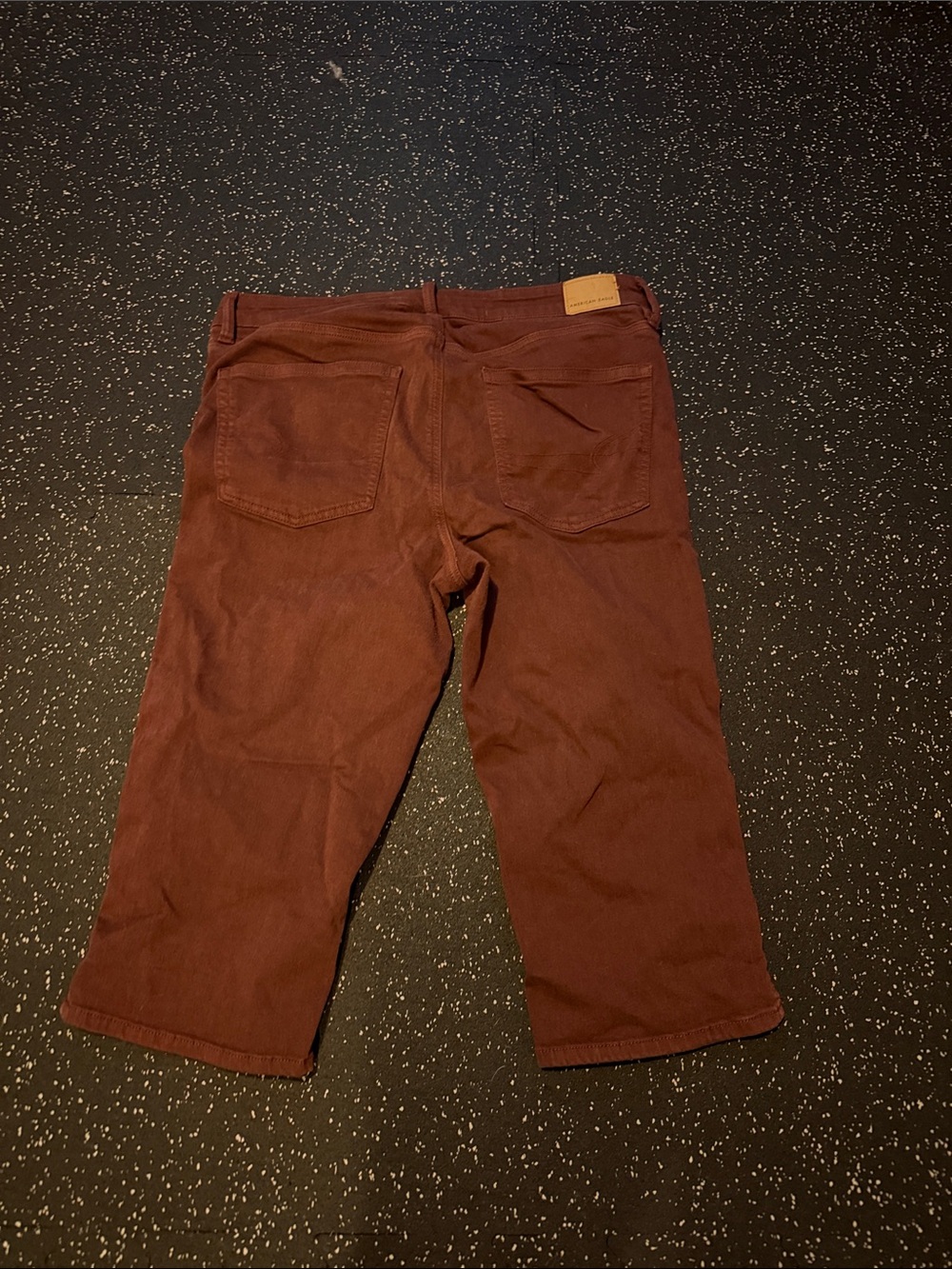 American Eagle maroon Capri jeans
